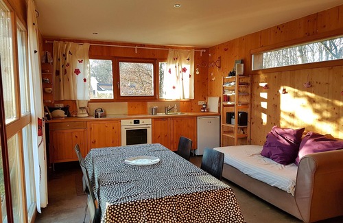 Hommert Cabaña | Casa rural bioecológica contemporánea