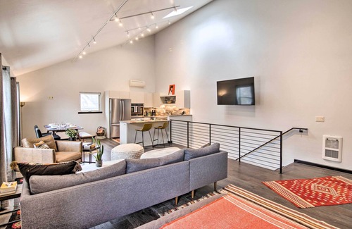 Livingston Condominio | Contemporary-Boho Loft in Downtown Livingston!