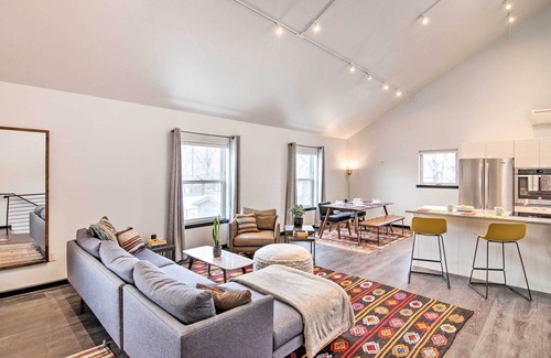 Livingston Condominio | Contemporary-Boho Loft in Downtown Livingston!