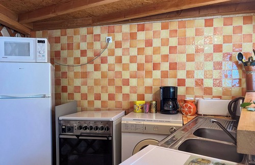 Chataigneraie Cantalienne Chalet De Esquí | Familia contemporánea cantal yurt 6 pers