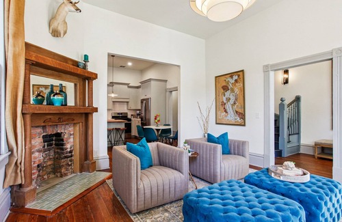 Dixon Park Casa | Contemporary Compound | Heated Pool