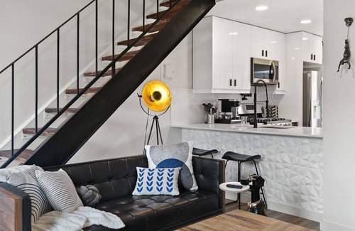 St. Edwards Apartamento | Contemporary Couples Getaway Minutes From Austin Favorites - Loft 21