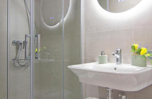 San Lorenzo Apartamento | Contemporary Duplex In Seville