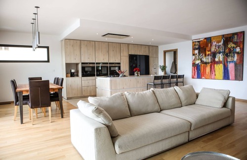 Saint-Cyr-sur-Mer Casa | CONTEMPORARY SEA FRONT VILLA