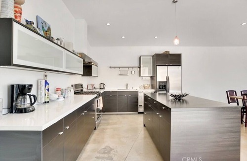 Wofford Heights Casa | Contemporary home oasis , View to lake Isabella and sequoia mountain.