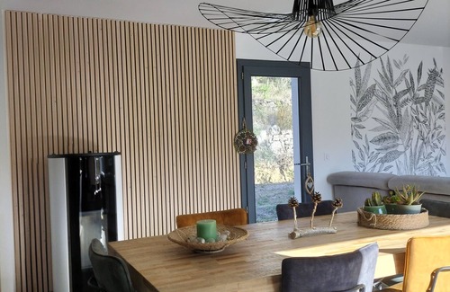 Salernes Casa | Contemporary house with swimming pool and panoramic view in Salernes