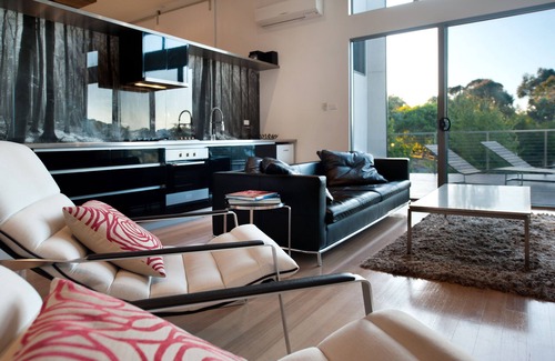 Daylesford Villa | Alojamiento de lujo contemporáneo especialmente diseñado para escapadas románticas.