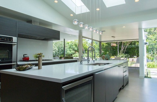 Sherman Oaks Casa | Entertainer's Paradise ¡Obra maestra contemporánea de Sherman Oaks!