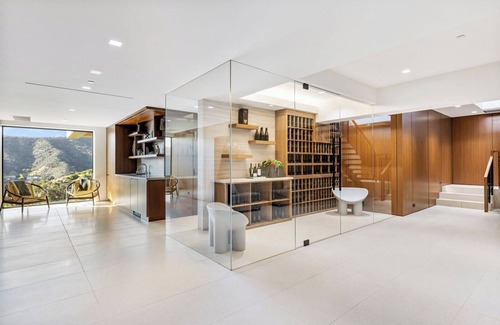 Beverly Hills Casa | Contemporary Modern House with 6 Beds 9 Baths, 10,556 Sq.ft
