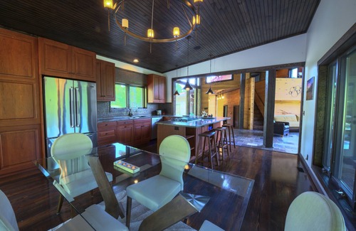 Meadow Bluff Casa | Casa y finca contemporánea de montaña