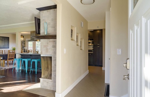 Hazelwood Casa | LEGAL 5 habitaciones / 3 baños 3100 pies cuadrados Acceso rápido a todo Portland tiene para ofrecer