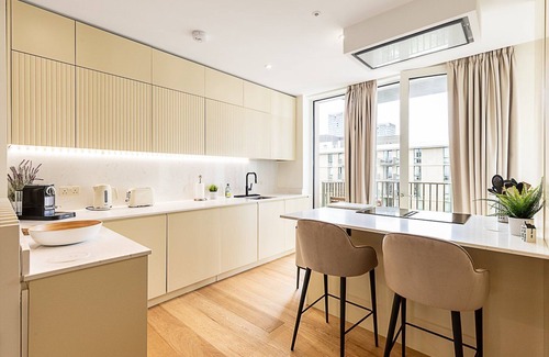 Stratford Apartamento | Contemporary Stratford Escape
