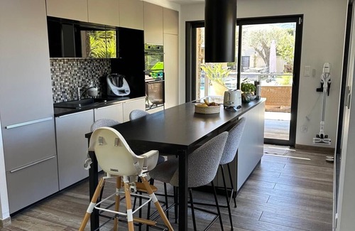 La Seyne-sur-Mer Casa | Contemporary villa
