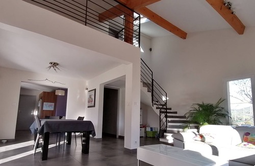 Roquevaire Casa | Villa contemporánea con piscina.