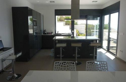 Almadraba-Canyelles Villa | Villa contemporánea de lujo, 8 personas, piscina privada, vista al mar, ascensor