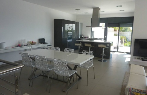 Almadraba-Canyelles Villa | Villa contemporánea de lujo, 8 personas, piscina privada, vista al mar, ascensor