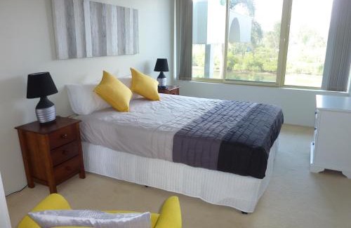 Main Beach Apartamento | Contessa Holiday Apartments