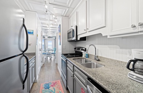 Panama City Beach Condominio | Continental by Book That Condo