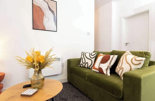 Redcar Apartamento | Contractor Base | 8 Beds | 2 Bath | Fast WiFi