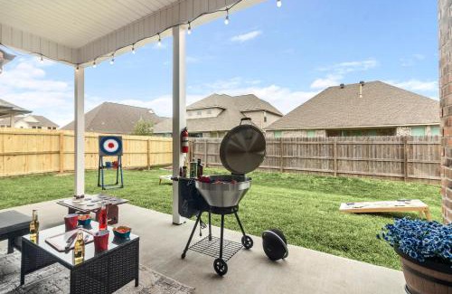Lake Charles Casa | Contractor Friendly 3 Kings Pet Welcome
