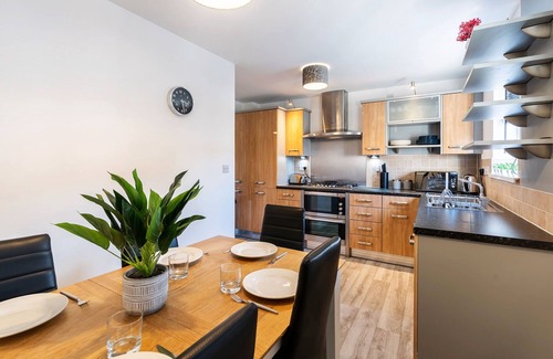 Hull Casa | Contractor*Leisure*Comfy King Bed*Free Parking