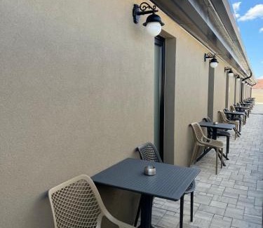 Vrsac Apartamento | Conty