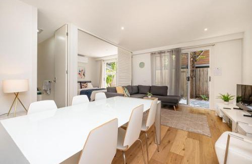 Carnegie Casa | Convenience and Comfort in Carnegie