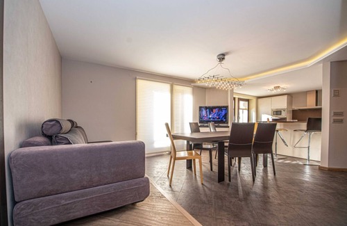 San Rocco Casa | Convenience, comfort and atmosphere at your fingertips.