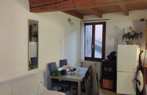 Intra Apartamento | Convenience within walking distance of Verbania's lake and nightlife