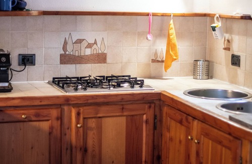 Intra Apartamento | Convenience within walking distance of Verbania's lake and nightlife