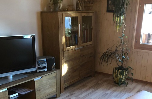Ritzingen Apartamento | Apartamento barato en hermosas Goms, zona de bicicleta de senderismo perfecta.