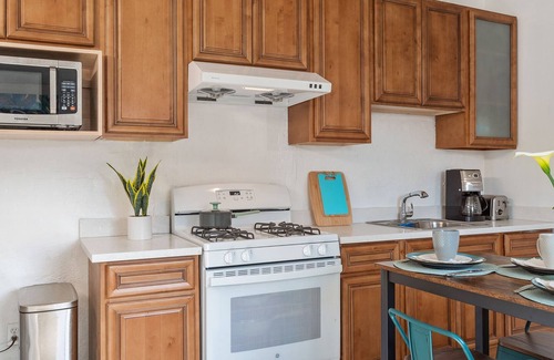 San Lorenzo Casa | Convenient Cozy Cottage