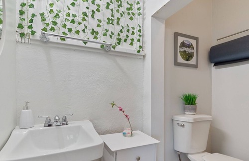 San Lorenzo Casa | Convenient Cozy Cottage