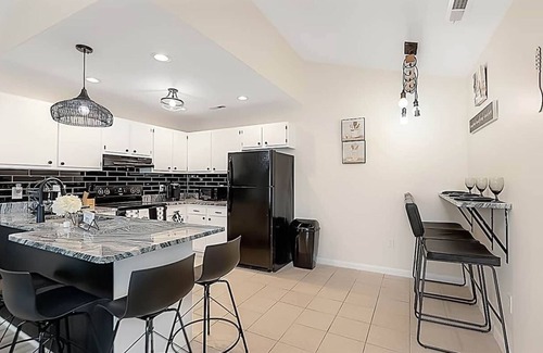North Charleston Casa | Convenient Modern Villa, 3 beds, Near Everything