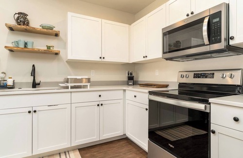 Anaconda Condominio | Convenient & Modern Condo Living