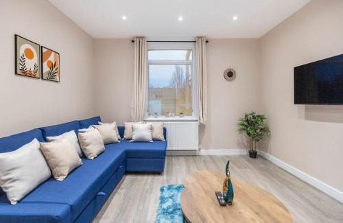 Tottenham Green Apartamento | Convenient spacious house next Seven sisters station London