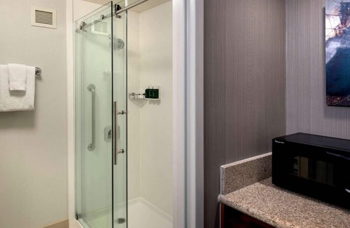 Milford Complejo | Convenient Stay, Superb Location! Pet-friendly Accommodation, Indoor Pool!