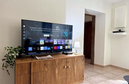 Monswiller Apartamento | Convenient Stay with Private Parking, Smart TV & Bike Trails Nearby
