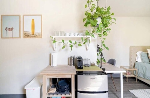Downtown San Diego Apartamento | Convenient Studio w/ Queen bed - Prime Location in Little Italy!