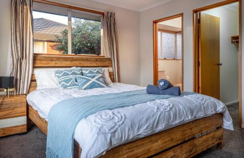 Upper Riccarton Casa | Convenient Westfield House 3bedroom 2bath