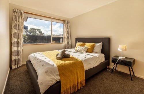 Upper Riccarton Casa | Convenient Westfield House 3bedroom 2bath
