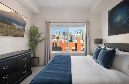 Rio Grande Apartamento | Convention Ctr - Stylish 2BD,2BA with Pool,Gym and Hot tub