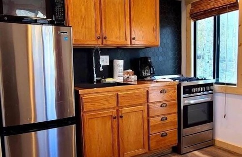 Crowley Lake Cabina | Convict Lake Resort
