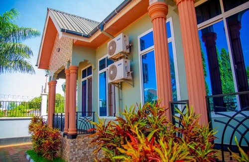 Moshi Apartamento | Cool 1-bedroom apartment in Kilimanjaro Region