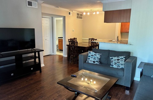 George Bush Park/Eldridge Casa | Cool 1-bedroom house in Houston