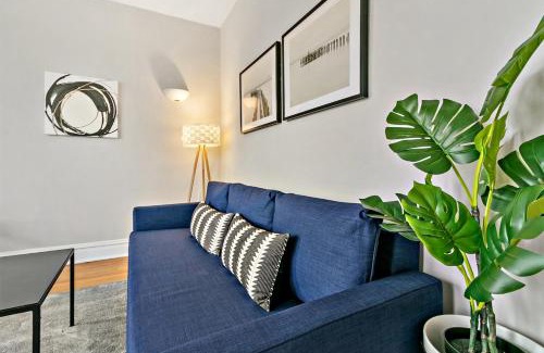 Wrigleyville Apartamento | Cool 2BR Apartment close to Fun City - Grace 2