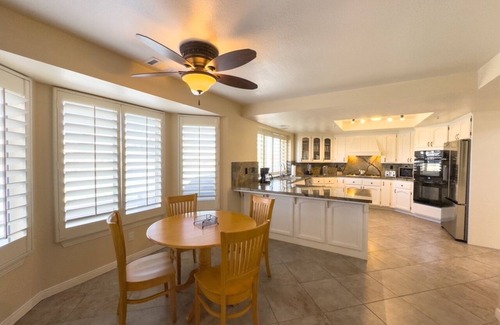 Spring Valley Lake Casa | Cool 4-bedroom house with AC in Victorville- Pool Table, On the Lake