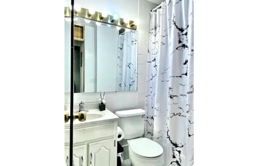 East Village Apartamento | Cool apartment in vibrant NYC neighborhood