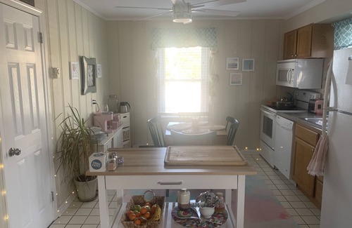 Caine Woods Condominio | Cool | Calm | Cozy