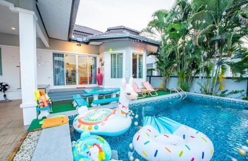 Bang Sare Villa | Cool Cool บางเสร่พูลวิลล่า